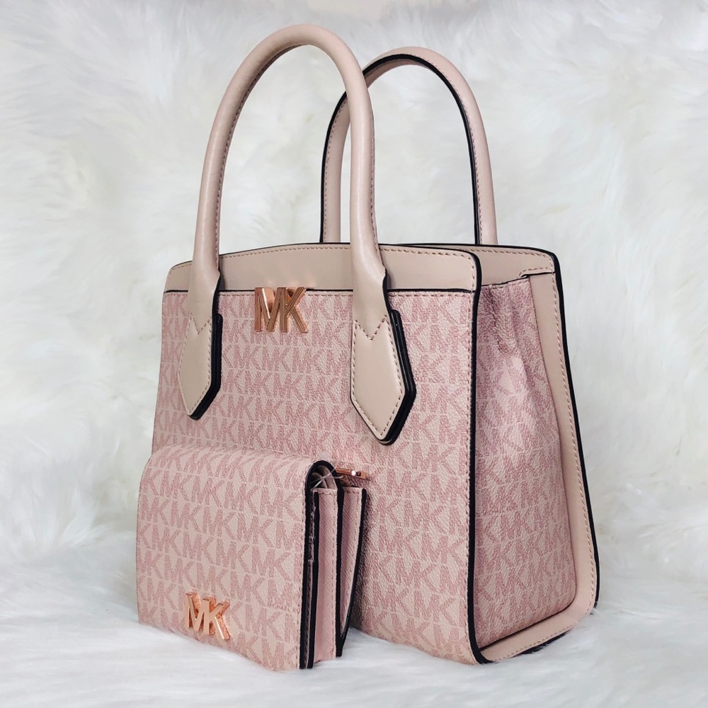 2PCS Michael Kors Montgomery MD Messenger Wallet - Picture 2 of 8